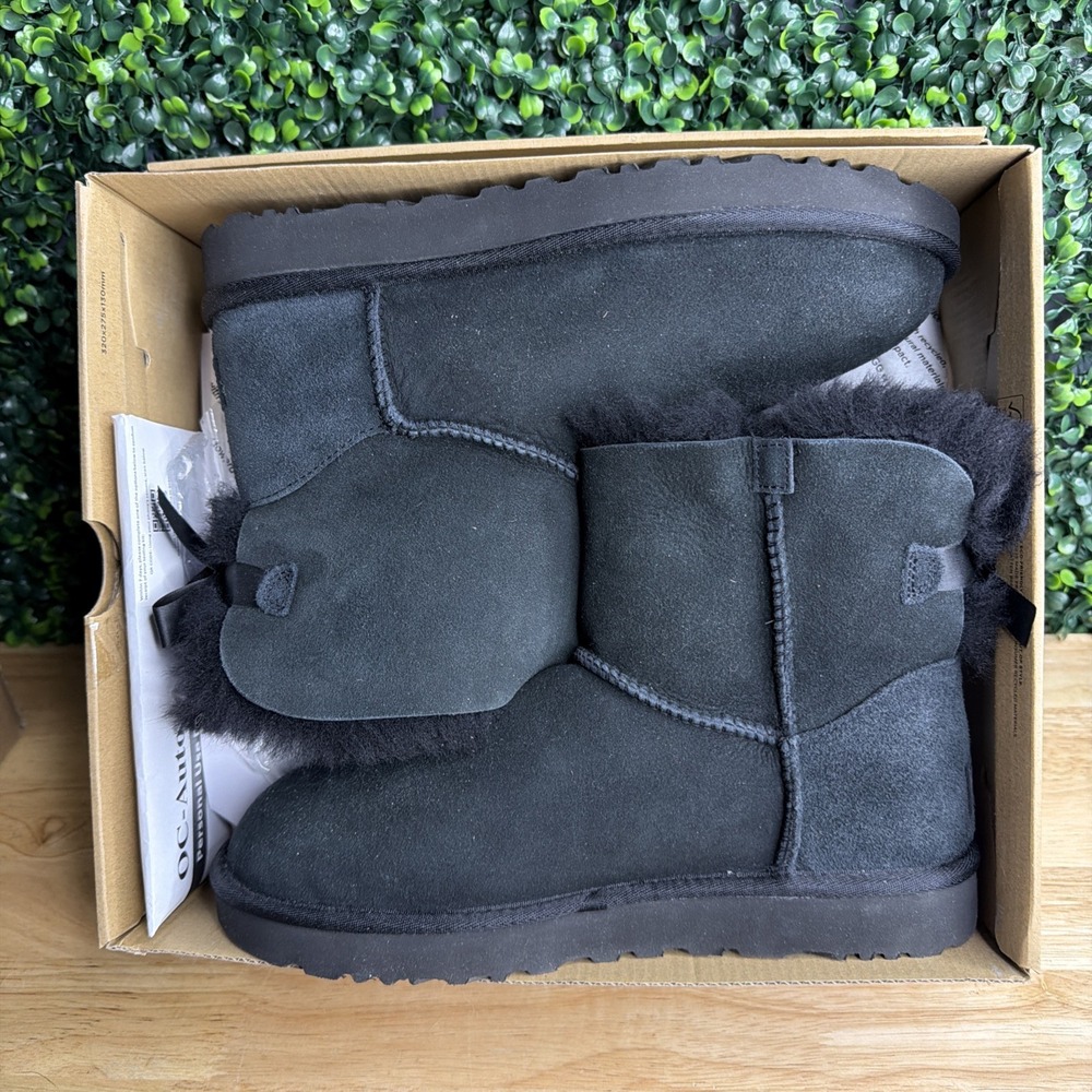 UGG Australia Classic Mini II Boots for Women, Size 9 - Black - new in box.